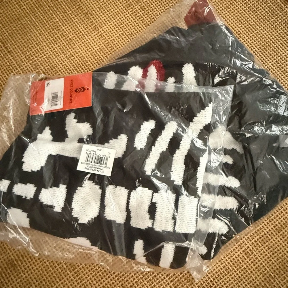 Free Country Set of 2 Doggy Skeleton Sweater Fall Halloween Autumn Holidays -XL